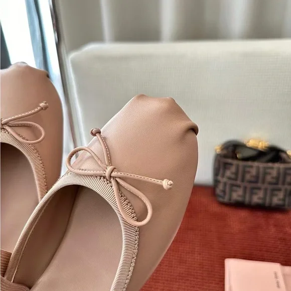 Miu Miu Women’s ballet size 37 - Picture 9 of 9